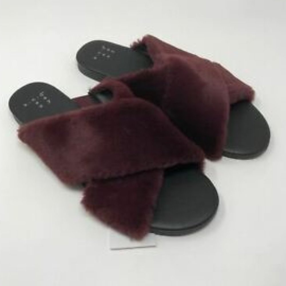 NWT Burgundy Crossband Faux Fur Slide Sandals-6